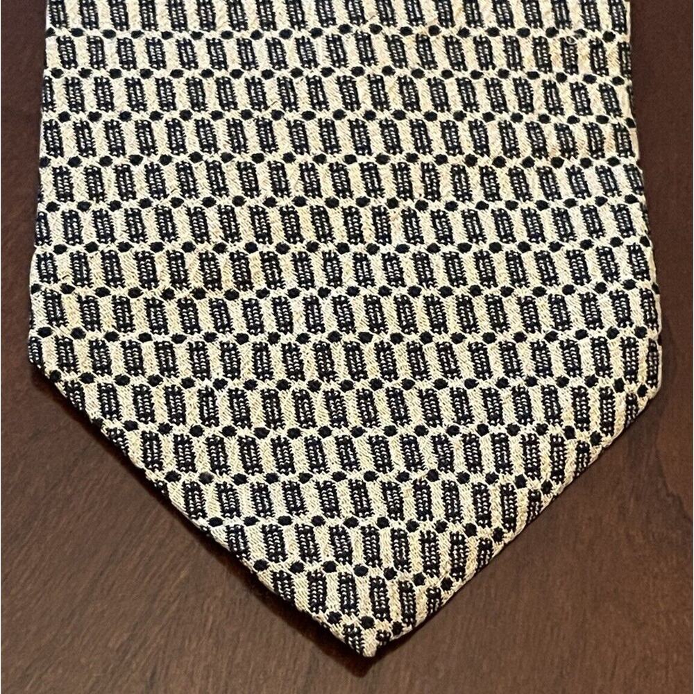 Jeffrey Banks Gold Black 100% Silk Men’s Neck Tie Made In Canada